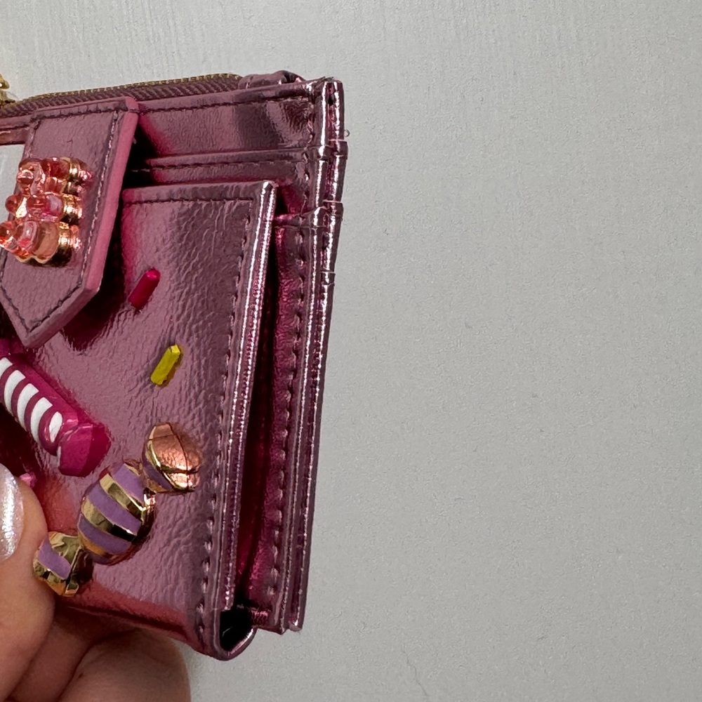 NWT Betsey Johnson Novelty Candy Charms Bifold Wallet - Picture 6 of 10